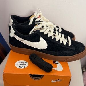 Nike Blazer Low 77 Black and White Sneakers